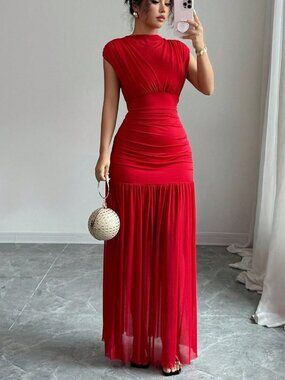 Red Elegant Women's Sleeveless Hollow-Out Mesh Pleated A-Line Party Maxi Dress